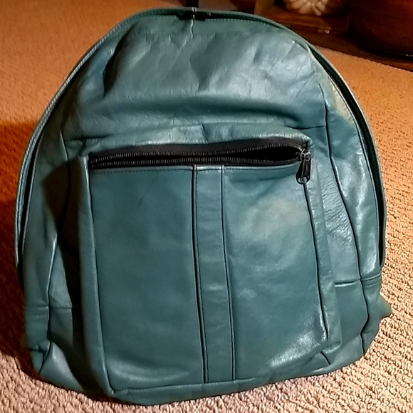 Vintage leather backpack bag! - Picture 1 of 12